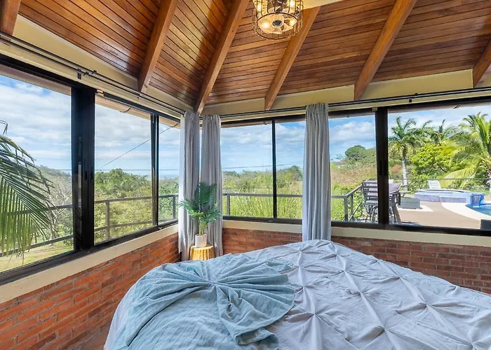 Villa Sunset - Your Sunshine Escape!